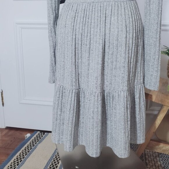 Pink Rose Drop Waist Midi Pleated Dress without belt - Picture 7 of 10